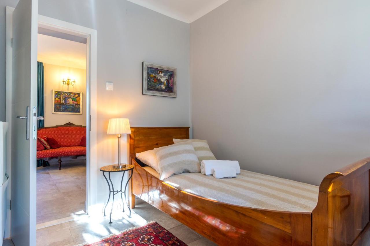 The Three Flowers Pool House Trogir Luaran gambar