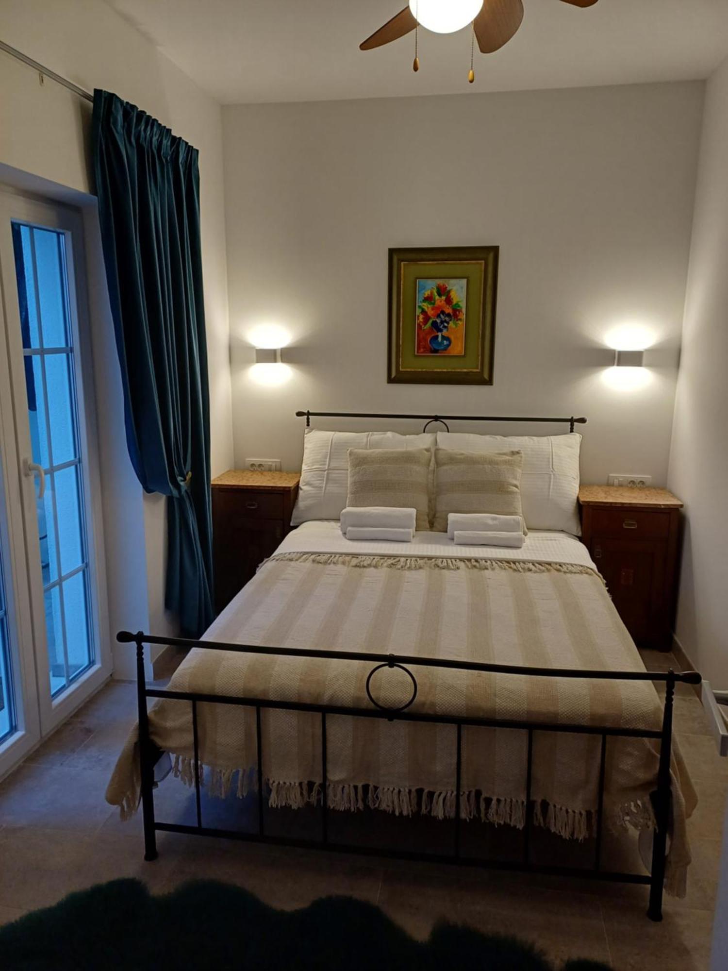 The Three Flowers Pool House Trogir Luaran gambar