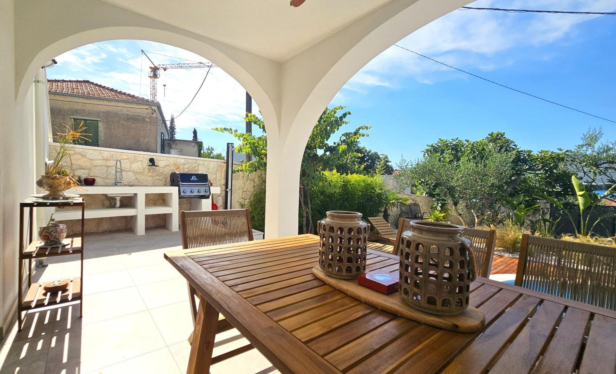 The Three Flowers Pool House Trogir Luaran gambar