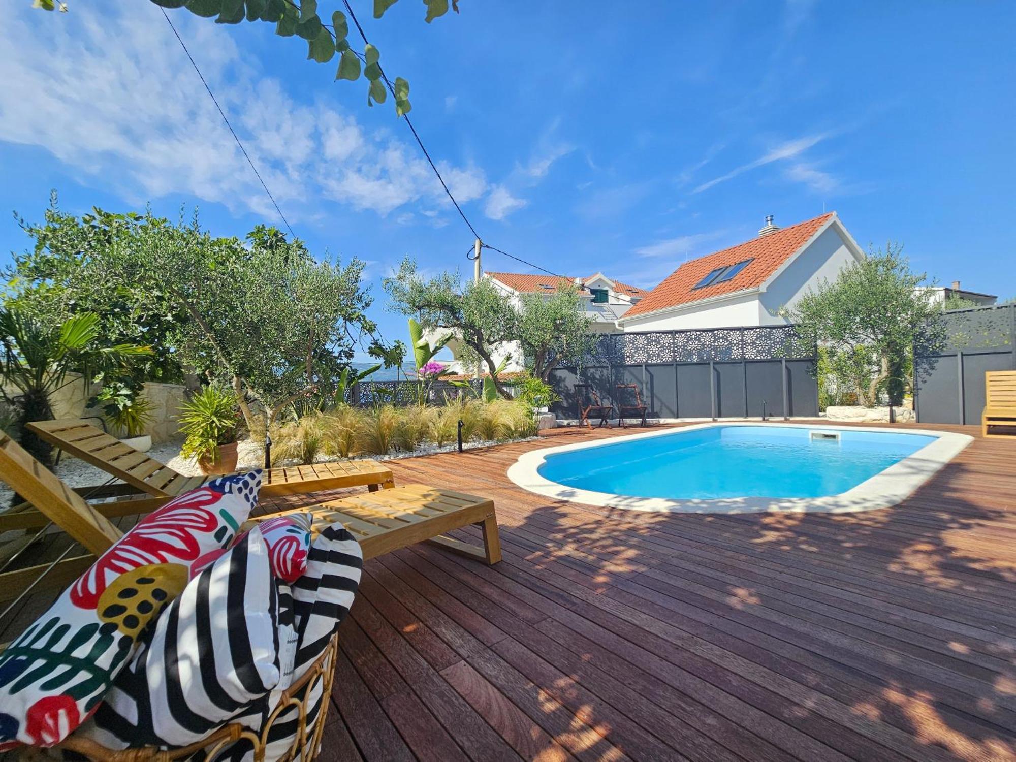 The Three Flowers Pool House Trogir Luaran gambar