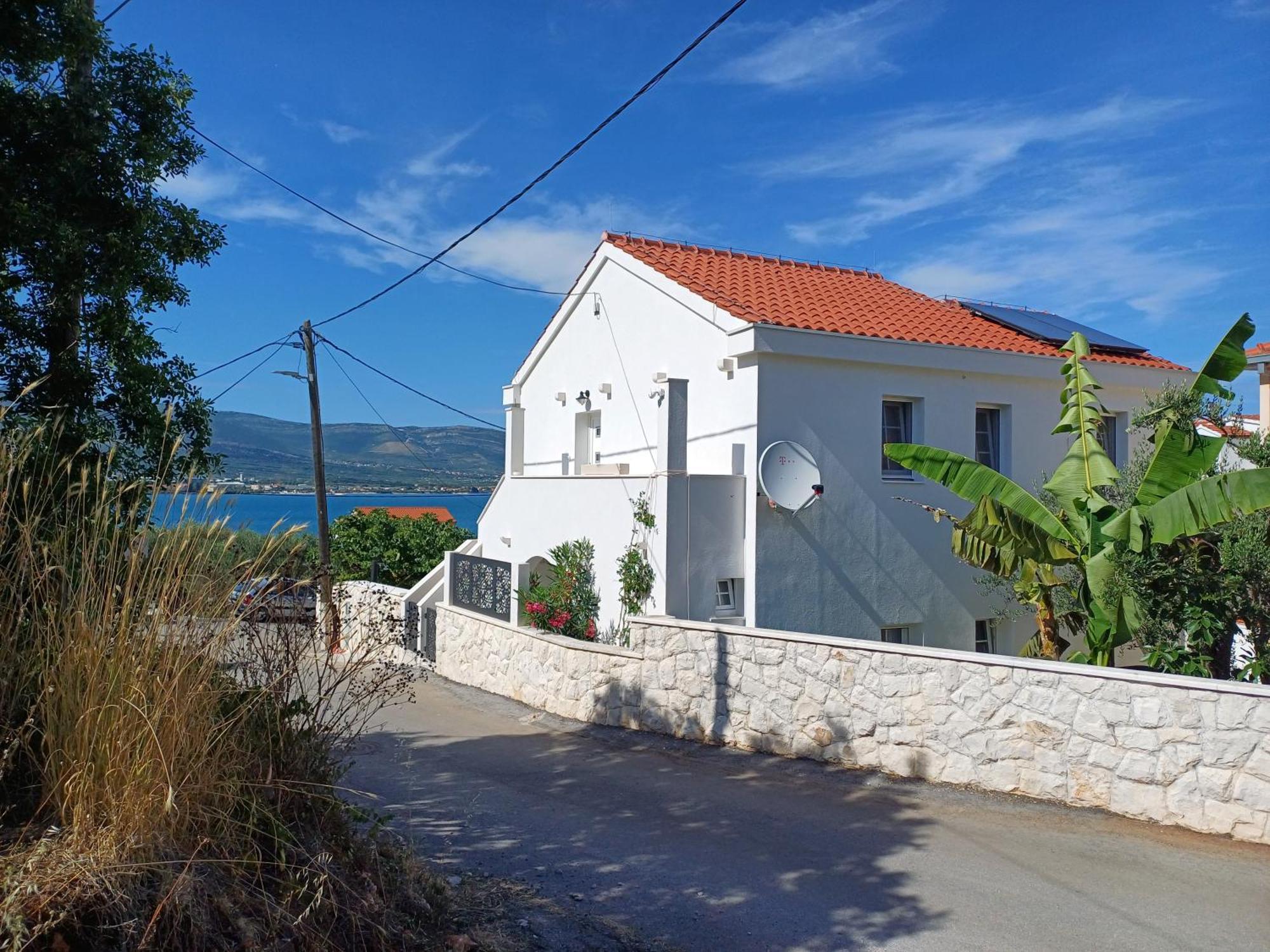 The Three Flowers Pool House Trogir Luaran gambar